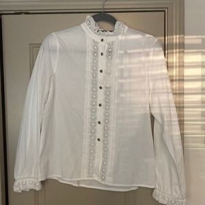 Simple Retro Brand. “Victoria 100% Cotton Ruffle Mandarin Blouse.” Size S